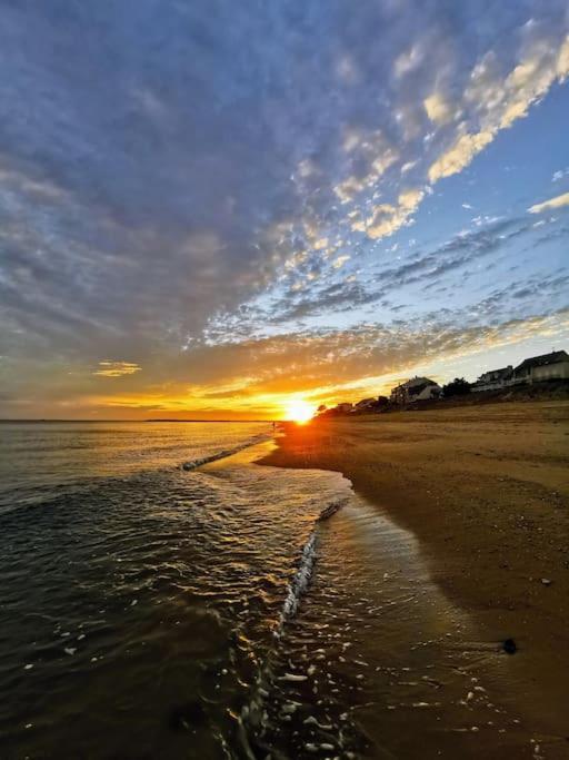 Sur La De Bonne Source Les Pieds Dans L'eau * Pornichet
